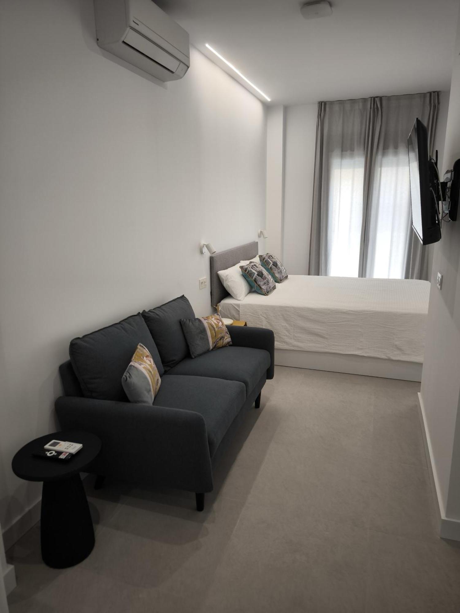 Capuchinos 31 Aparthotel Malaga Exterior photo